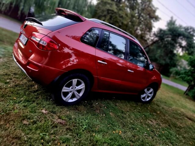 Красный Рено Колеос, объемом двигателя 2.5 л и пробегом 155 тыс. км за 10000 $, фото 8 на Automoto.ua