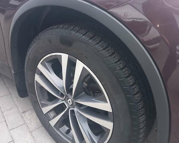 Красный Рено Колеос, объемом двигателя 2 л и пробегом 210 тыс. км за 19200 $, фото 7 на Automoto.ua