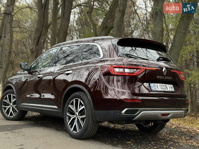 Красный Рено Колеос, объемом двигателя 1.7 л и пробегом 188 тыс. км за 22999 $, фото 5 на Automoto.ua