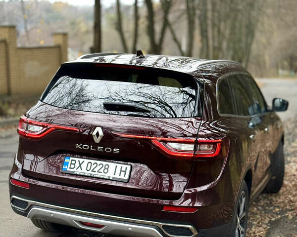 Красный Рено Колеос, объемом двигателя 1.7 л и пробегом 188 тыс. км за 22999 $, фото 7 на Automoto.ua