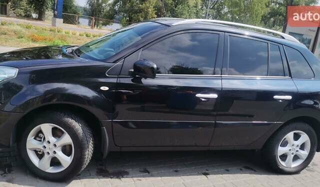Рено Колеос, объемом двигателя 2 л и пробегом 276 тыс. км за 10000 $, фото 6 на Automoto.ua