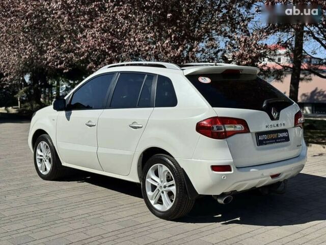 Рено Колеос, объемом двигателя 2.5 л и пробегом 154 тыс. км за 10600 $, фото 8 на Automoto.ua