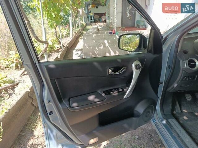 Рено Колеос, объемом двигателя 2 л и пробегом 215 тыс. км за 9000 $, фото 17 на Automoto.ua