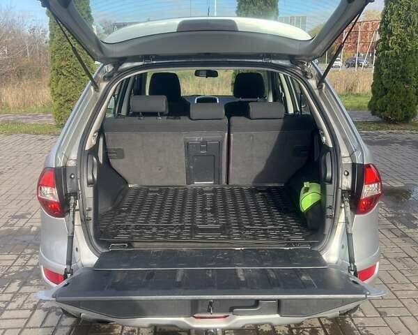 Рено Колеос, объемом двигателя 0 л и пробегом 215 тыс. км за 10900 $, фото 11 на Automoto.ua