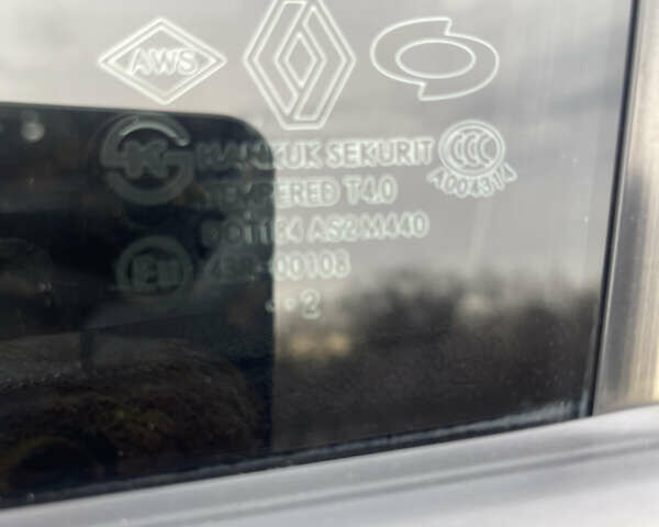 Рено Колеос, объемом двигателя 2 л и пробегом 202 тыс. км за 12500 $, фото 8 на Automoto.ua