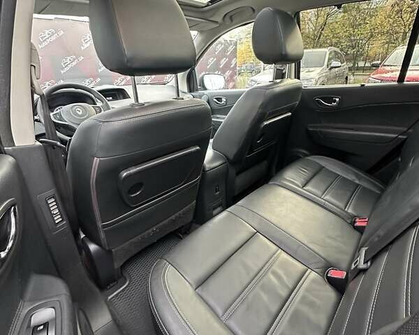 Рено Колеос 2012 в Сумах на Automoto.ua Рено Колеос, объемом двигателя 2 л и пробегом 240 тыс. км за 13600 $, фото 16 на Automoto.ua