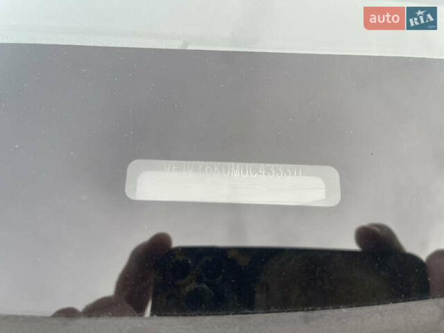 Рено Колеос, объемом двигателя 2 л и пробегом 202 тыс. км за 12500 $, фото 7 на Automoto.ua