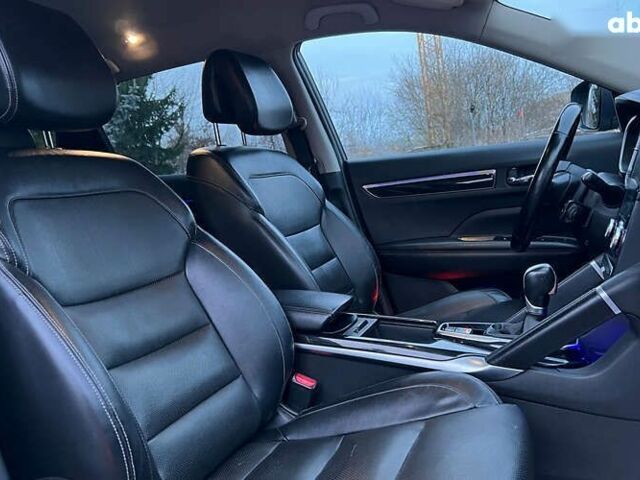 Рено Колеос, об'ємом двигуна 2 л та пробігом 139 тис. км за 21000 $, фото 17 на Automoto.ua