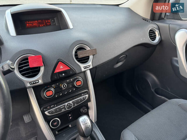Серый Рено Колеос, объемом двигателя 2 л и пробегом 255 тыс. км за 7299 $, фото 21 на Automoto.ua