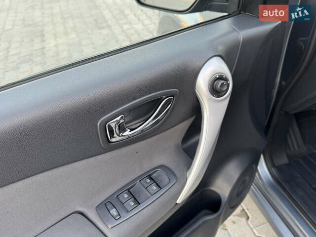 Серый Рено Колеос, объемом двигателя 2 л и пробегом 255 тыс. км за 7299 $, фото 15 на Automoto.ua