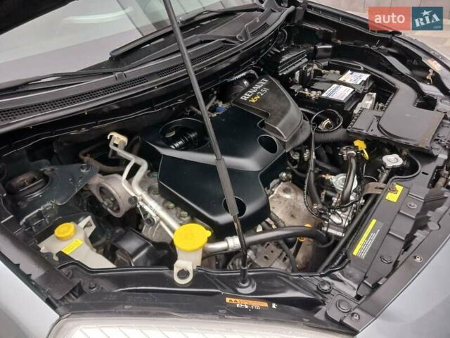 Серый Рено Колеос, объемом двигателя 2.5 л и пробегом 186 тыс. км за 8700 $, фото 7 на Automoto.ua
