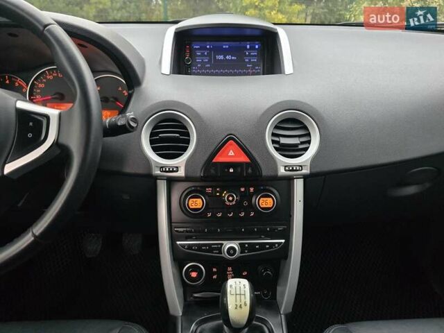 Сірий Рено Колеос, об'ємом двигуна 2 л та пробігом 289 тис. км за 7999 $, фото 33 на Automoto.ua