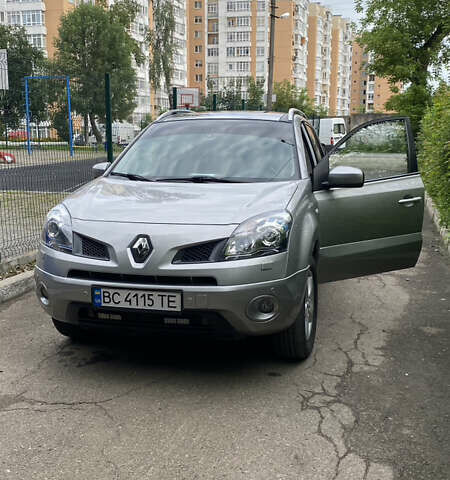 Серый Рено Колеос, объемом двигателя 2 л и пробегом 177 тыс. км за 9500 $, фото 1 на Automoto.ua