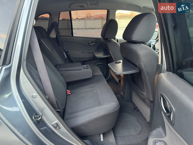 Серый Рено Колеос, объемом двигателя 2 л и пробегом 255 тыс. км за 7299 $, фото 35 на Automoto.ua