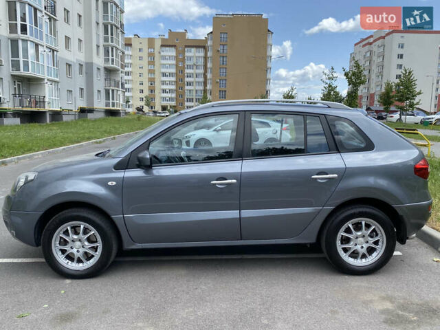 Серый Рено Колеос, объемом двигателя 2 л и пробегом 218 тыс. км за 8750 $, фото 2 на Automoto.ua