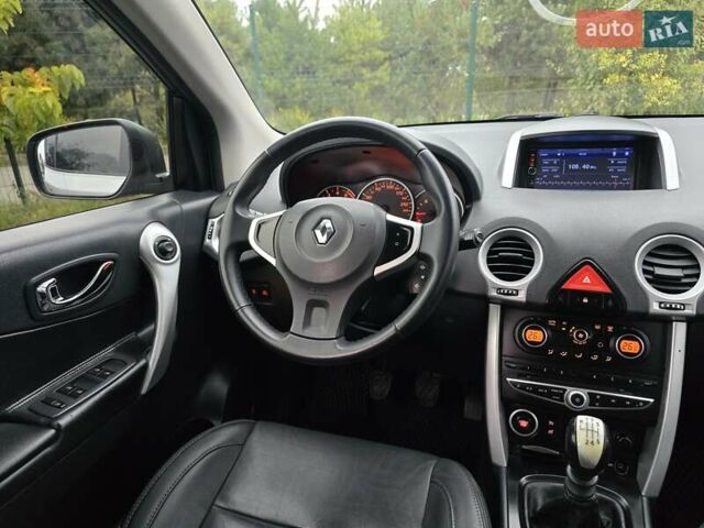 Сірий Рено Колеос, об'ємом двигуна 2 л та пробігом 289 тис. км за 7999 $, фото 26 на Automoto.ua