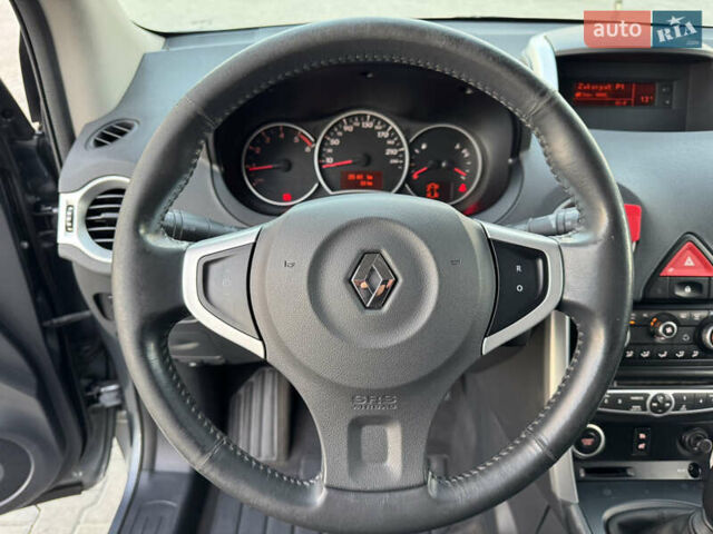 Серый Рено Колеос, объемом двигателя 2 л и пробегом 255 тыс. км за 7299 $, фото 19 на Automoto.ua