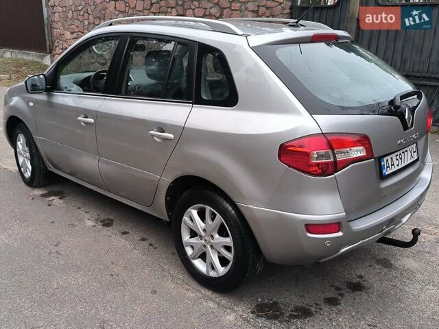 Сірий Рено Колеос, об'ємом двигуна 2 л та пробігом 254 тис. км за 7650 $, фото 3 на Automoto.ua