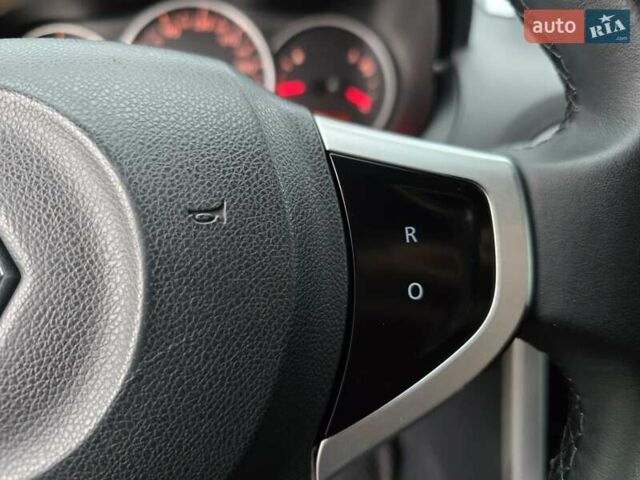 Сірий Рено Колеос, об'ємом двигуна 2 л та пробігом 289 тис. км за 7999 $, фото 30 на Automoto.ua