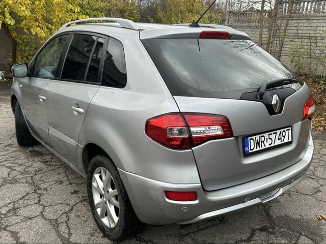 Рено Колеос 2008 в Краматорске на Automoto.ua Серый Рено Колеос, объемом двигателя 2 л и пробегом 280 тыс. км за 4499 $, фото 8 на Automoto.ua