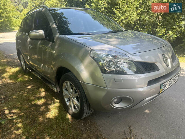 Рено Колеос 2008 в Радивилове на Automoto.ua Серый Рено Колеос, объемом двигателя 2.49 л и пробегом 210 тыс. км за 8500 $, фото 1 на Automoto.ua