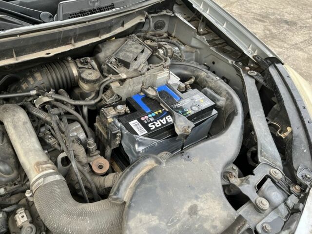 Серый Рено Колеос, объемом двигателя 2 л и пробегом 281 тыс. км за 3900 $, фото 15 на Automoto.ua