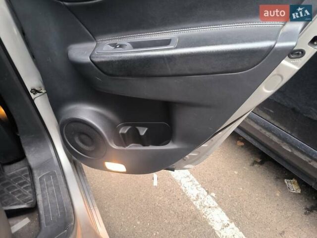 Сірий Рено Колеос, об'ємом двигуна 2 л та пробігом 254 тис. км за 7650 $, фото 12 на Automoto.ua