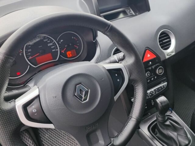 Серый Рено Колеос, объемом двигателя 2.5 л и пробегом 253 тыс. км за 7300 $, фото 13 на Automoto.ua