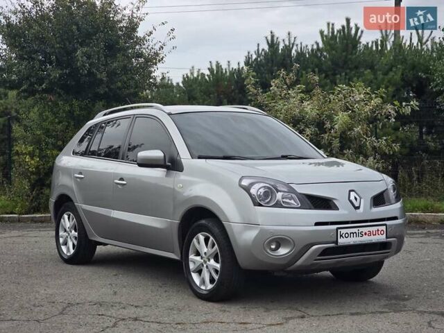 Сірий Рено Колеос, об'ємом двигуна 2 л та пробігом 289 тис. км за 7999 $, фото 4 на Automoto.ua