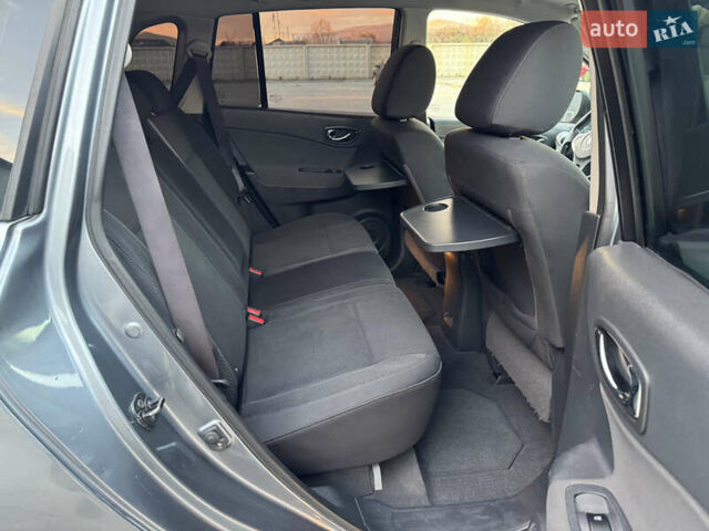 Серый Рено Колеос, объемом двигателя 2 л и пробегом 255 тыс. км за 7299 $, фото 34 на Automoto.ua