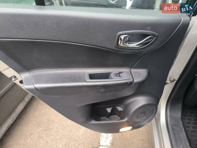 Сірий Рено Колеос, об'ємом двигуна 2 л та пробігом 254 тис. км за 7650 $, фото 9 на Automoto.ua