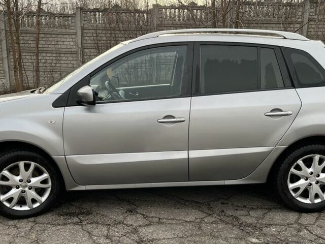 Серый Рено Колеос, объемом двигателя 2 л и пробегом 281 тыс. км за 3900 $, фото 1 на Automoto.ua