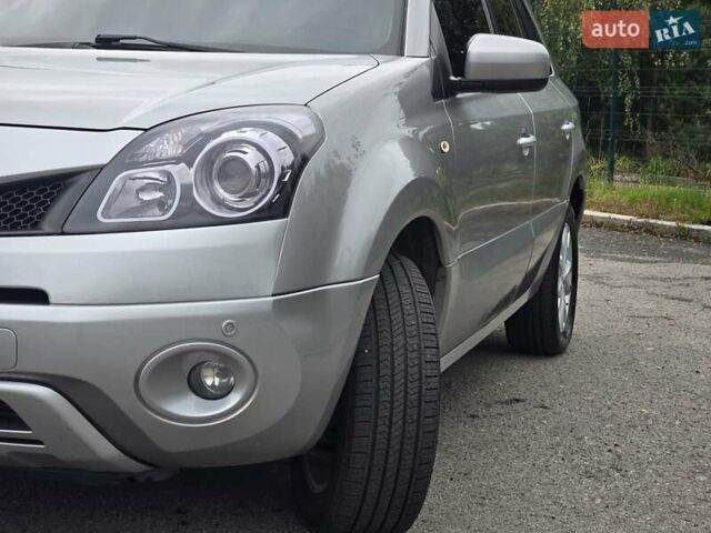 Сірий Рено Колеос, об'ємом двигуна 2 л та пробігом 289 тис. км за 7999 $, фото 10 на Automoto.ua