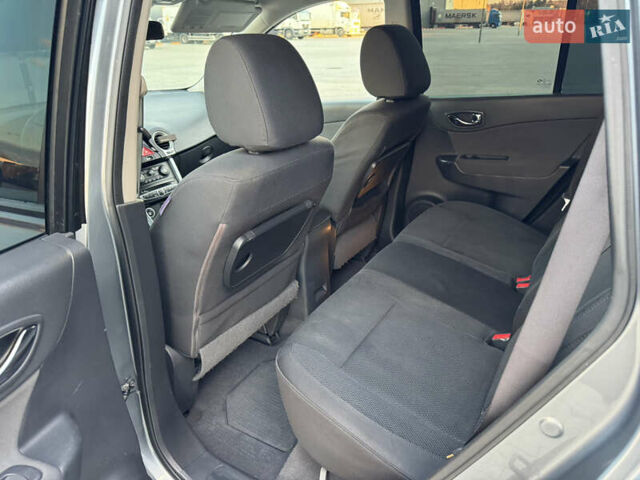 Серый Рено Колеос, объемом двигателя 2 л и пробегом 255 тыс. км за 7299 $, фото 25 на Automoto.ua