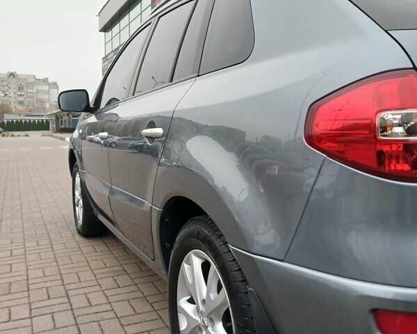 Серый Рено Колеос, объемом двигателя 2.5 л и пробегом 186 тыс. км за 8700 $, фото 6 на Automoto.ua