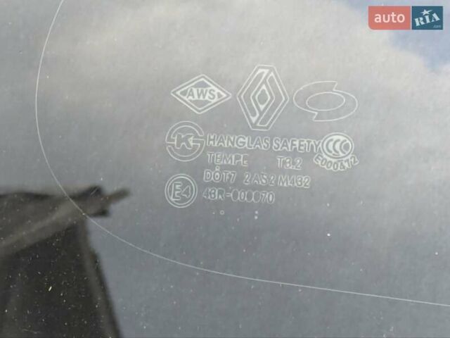 Серый Рено Колеос, объемом двигателя 2 л и пробегом 246 тыс. км за 8500 $, фото 5 на Automoto.ua