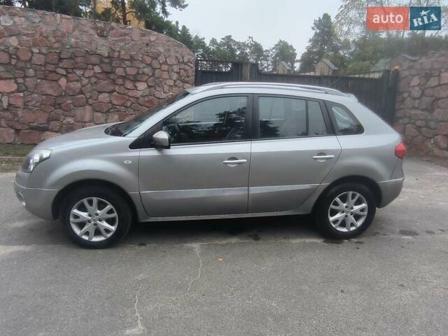 Сірий Рено Колеос, об'ємом двигуна 2 л та пробігом 254 тис. км за 7650 $, фото 4 на Automoto.ua