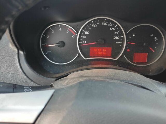 Рено Колеос 2008 в Виноградове на Automoto.ua Серый Рено Колеос, объемом двигателя 2 л и пробегом 251 тыс. км за 6500 $, фото 6 на Automoto.ua