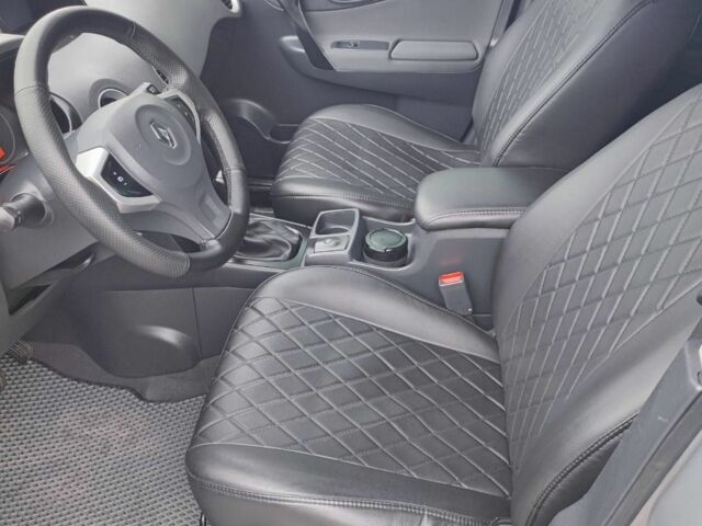 Серый Рено Колеос, объемом двигателя 2.5 л и пробегом 253 тыс. км за 7300 $, фото 12 на Automoto.ua