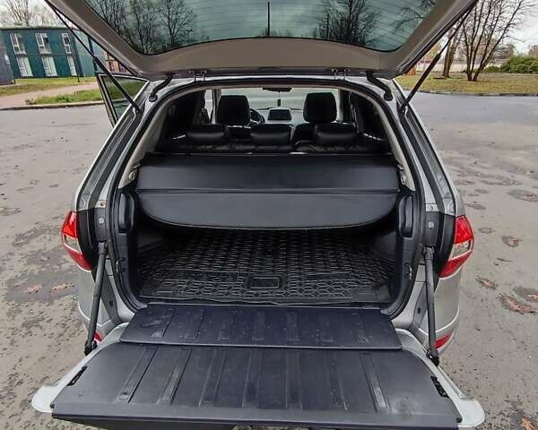 Серый Рено Колеос, объемом двигателя 2.5 л и пробегом 252 тыс. км за 7300 $, фото 29 на Automoto.ua