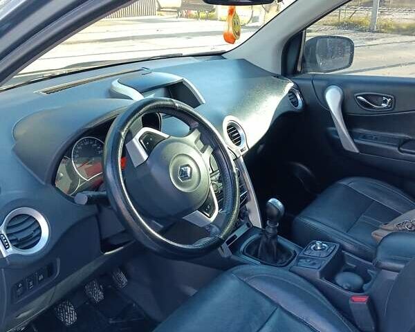 Сірий Рено Колеос, об'ємом двигуна 2 л та пробігом 240 тис. км за 8500 $, фото 11 на Automoto.ua