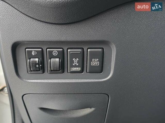 Сірий Рено Колеос, об'ємом двигуна 2 л та пробігом 289 тис. км за 7999 $, фото 24 на Automoto.ua