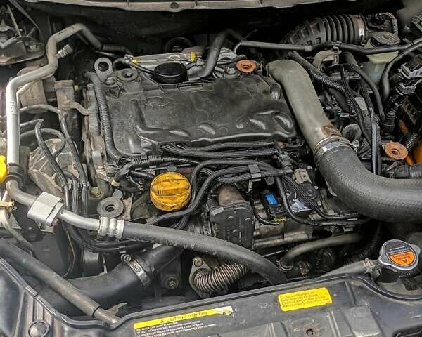 Сірий Рено Колеос, об'ємом двигуна 2 л та пробігом 194 тис. км за 7300 $, фото 10 на Automoto.ua