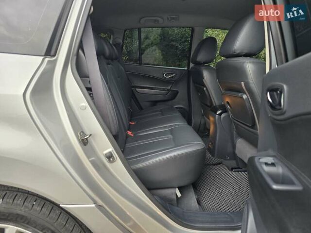 Сірий Рено Колеос, об'ємом двигуна 2 л та пробігом 289 тис. км за 7999 $, фото 50 на Automoto.ua
