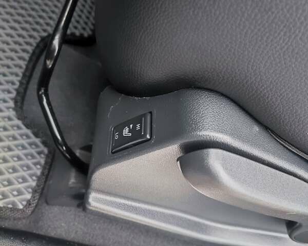 Серый Рено Колеос, объемом двигателя 2.5 л и пробегом 252 тыс. км за 7300 $, фото 8 на Automoto.ua