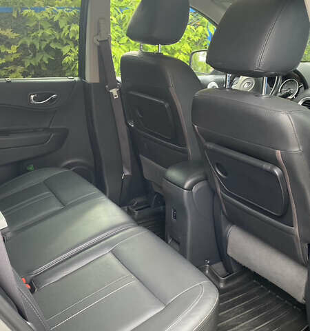 Серый Рено Колеос, объемом двигателя 2 л и пробегом 177 тыс. км за 9500 $, фото 6 на Automoto.ua