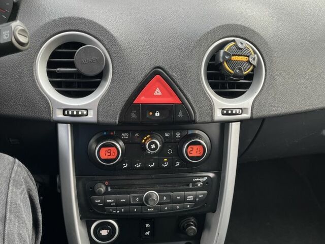 Серый Рено Колеос, объемом двигателя 2 л и пробегом 281 тыс. км за 3900 $, фото 9 на Automoto.ua