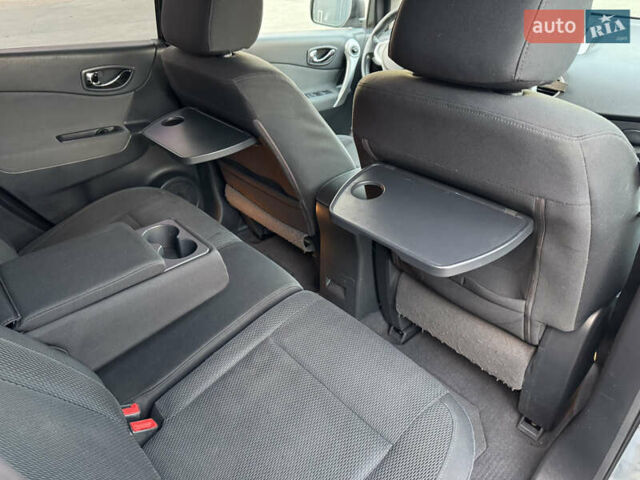 Серый Рено Колеос, объемом двигателя 2 л и пробегом 255 тыс. км за 7299 $, фото 36 на Automoto.ua