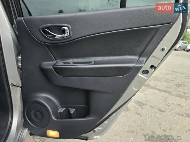 Сірий Рено Колеос, об'ємом двигуна 2 л та пробігом 289 тис. км за 7999 $, фото 48 на Automoto.ua