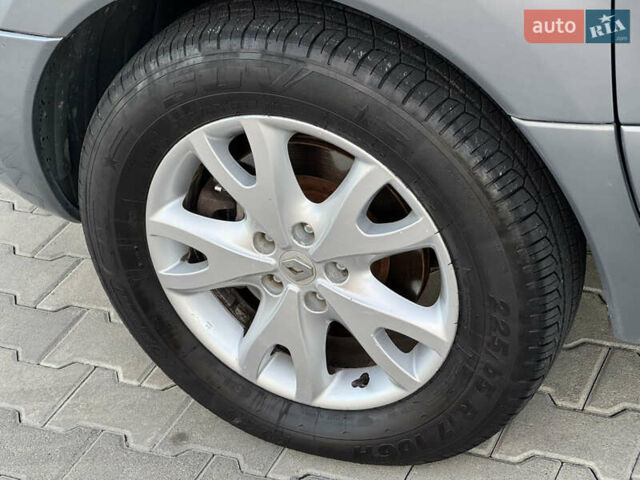 Серый Рено Колеос, объемом двигателя 2 л и пробегом 255 тыс. км за 7299 $, фото 13 на Automoto.ua